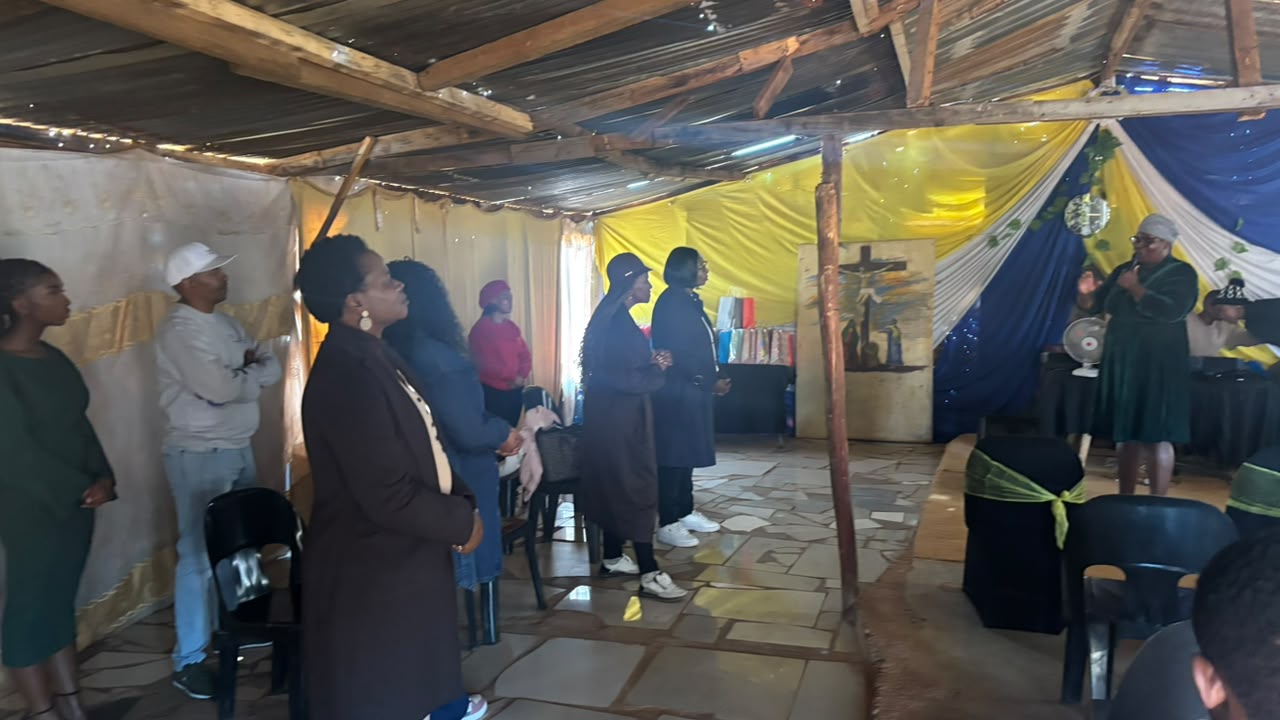 iCare Donation of Sanitary pads at Mountain View ,Skierlik